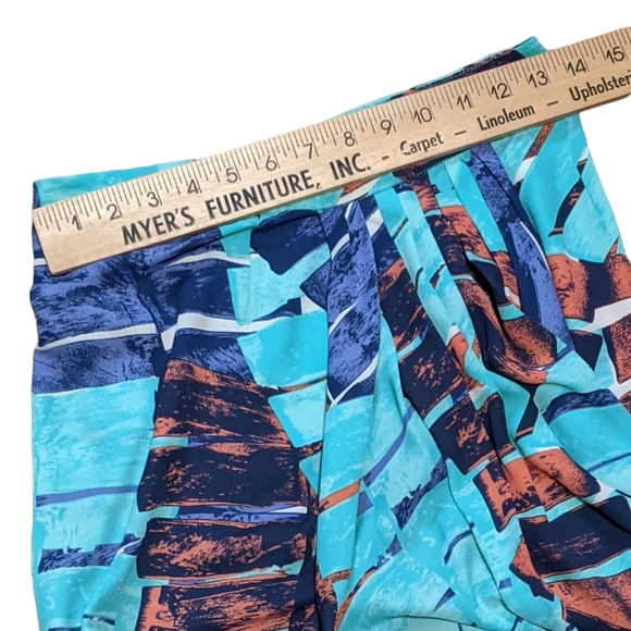 Midi Skirt Size Small - Picture 4 of 8